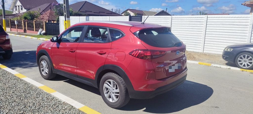 Persoană fizică , vând Hyundai Tucson