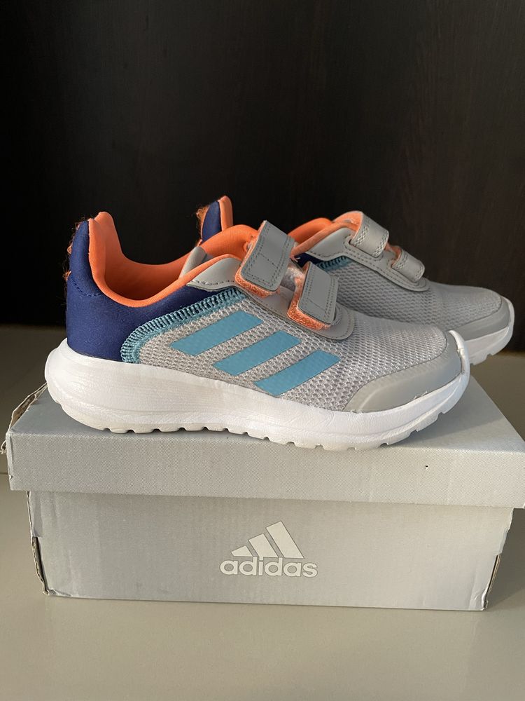 Adidasi Adidas marimea 30