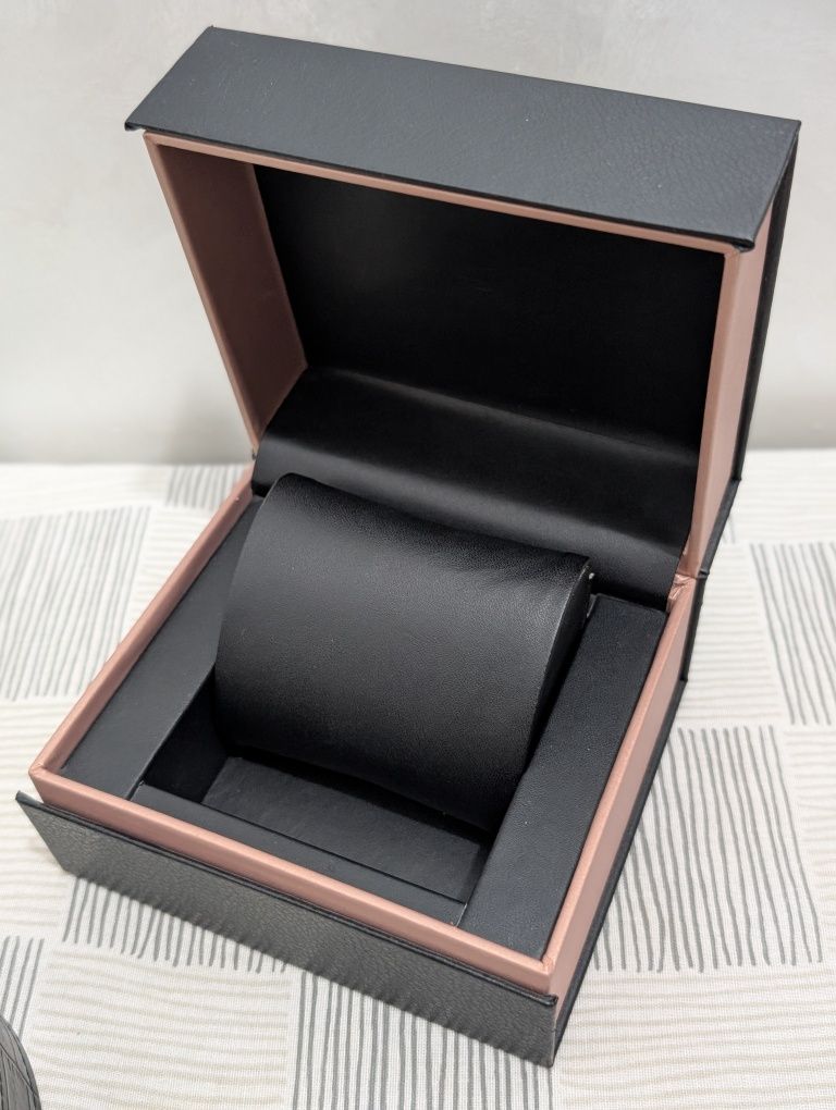 Часы Hublot новые механические