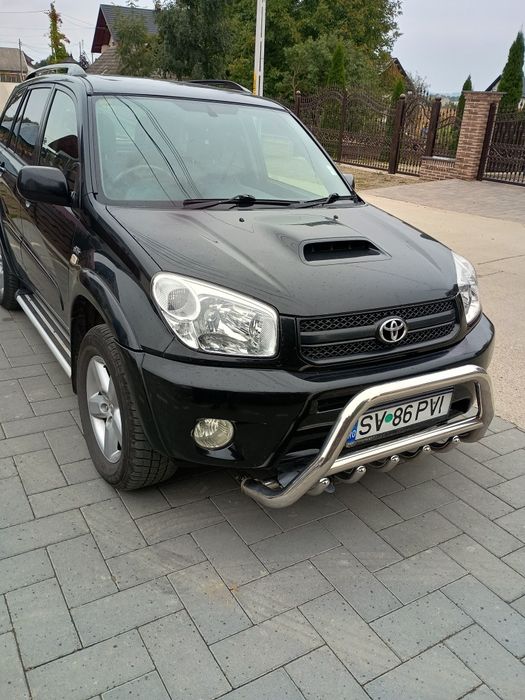 Vând Toyota RAV 4