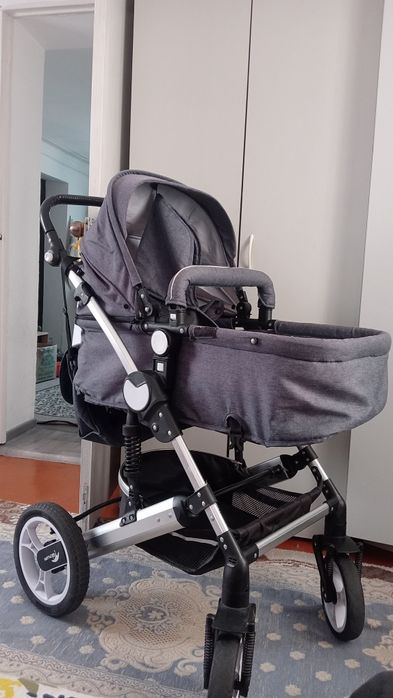 Коляска детская продам б/у