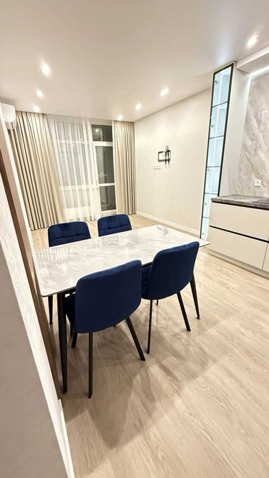 Дава се под наем Двустаен апартамент в София, Зона Б-18 - 65 кв.м за 510 € - Снимка #3