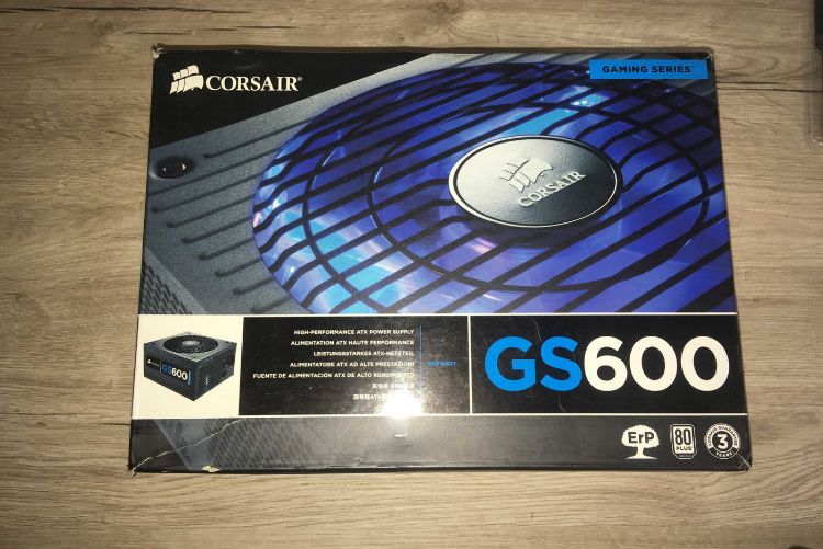 Sursa Corsair 600w