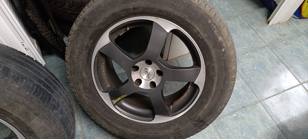 Vând jante aliaj dotz 5x108 pe r17