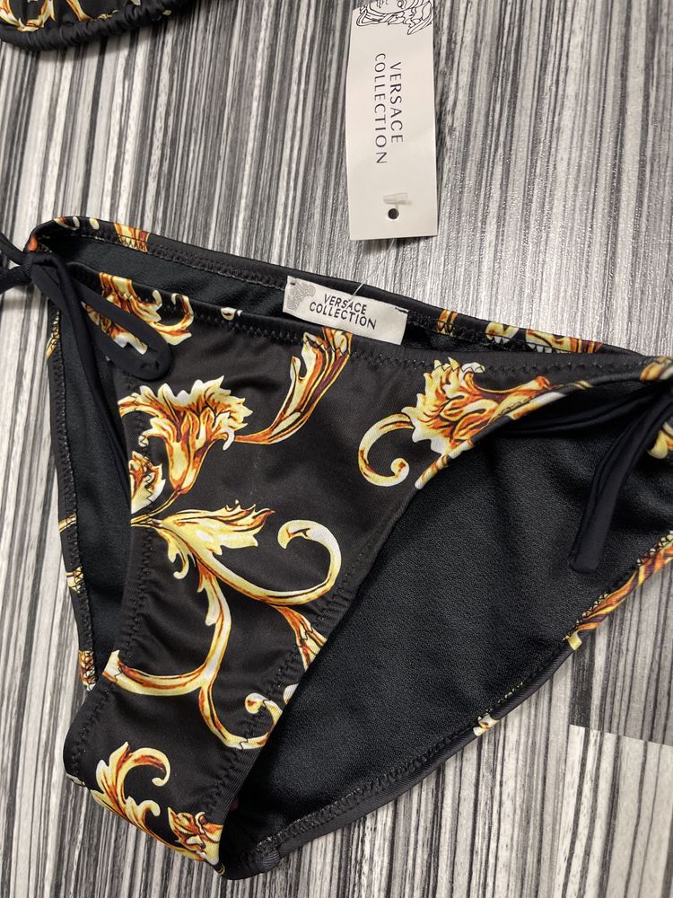 Costum de baie Versace ! PoZe reale ! Mărimi xs  S M ! ATENTIE!!! PROD