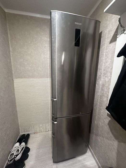 Холодильник beko