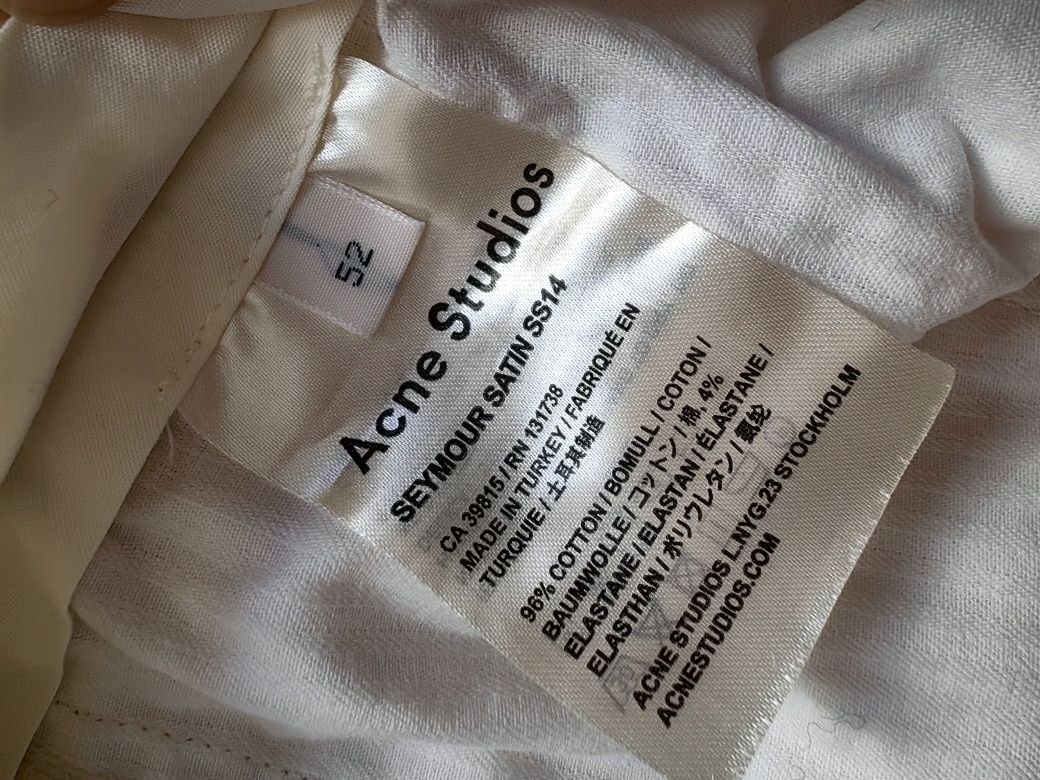 Acne Studios памук 52 къси панталони шорти бежов цвят
