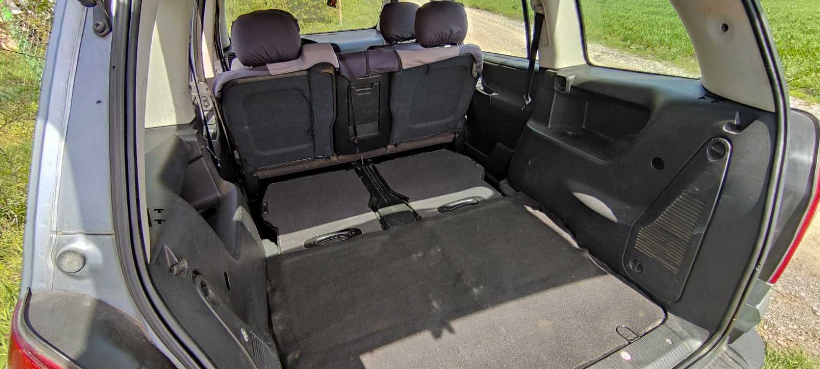 Opel Zafira 2.2 TDI, 2005 г.