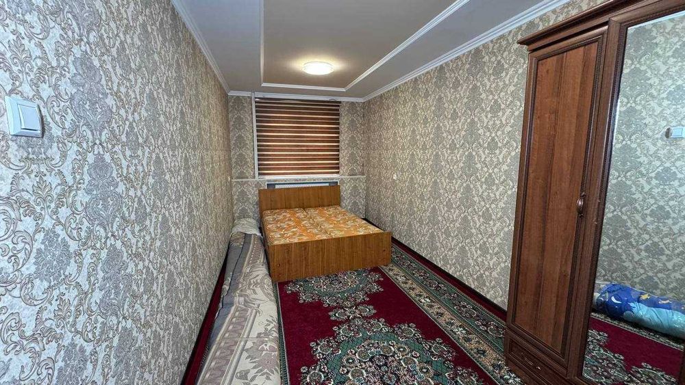 Фрунзиски Макро супермаркет 1қаватда 2хонали квартира сотилади ID:1442
