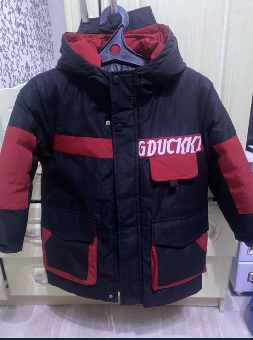 Продам демисезонную куртку