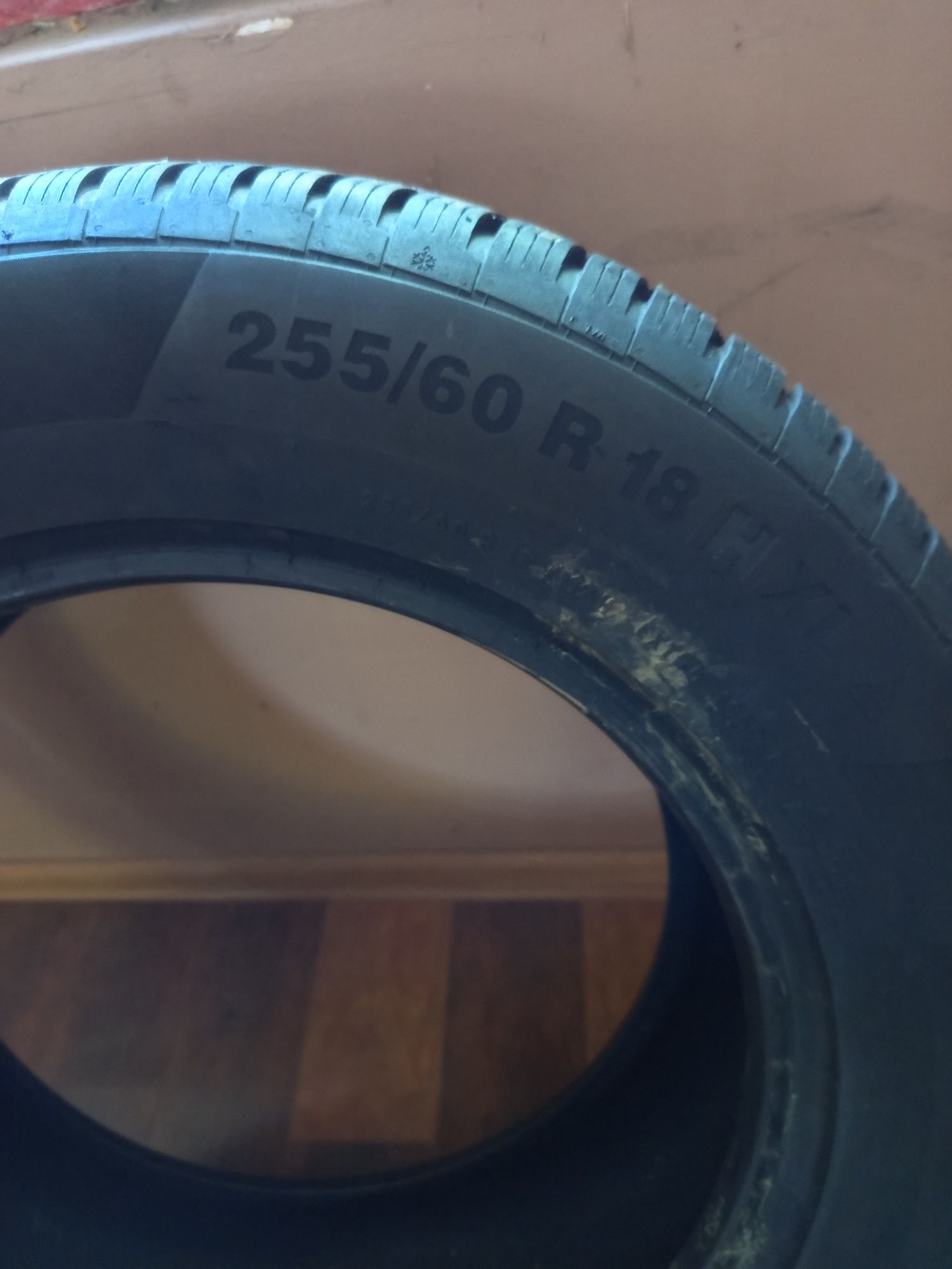 Гума Continental 255 60 18