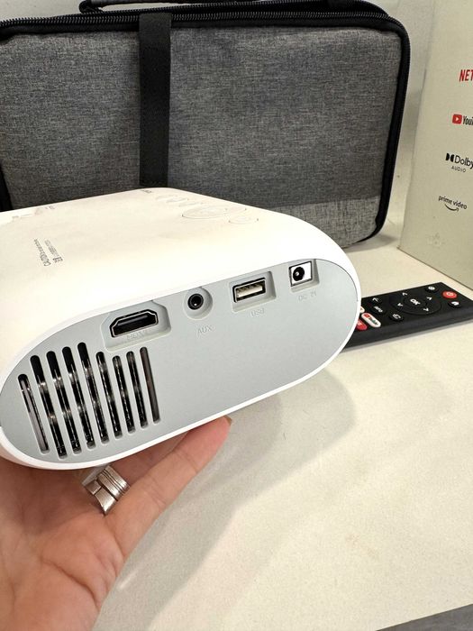Videoproiector Yoton Y9!