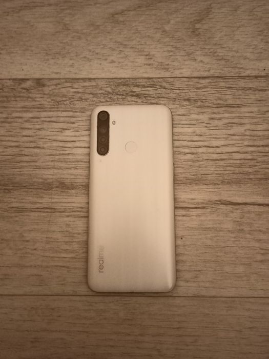 Realme 6i 64/3гб 4g
