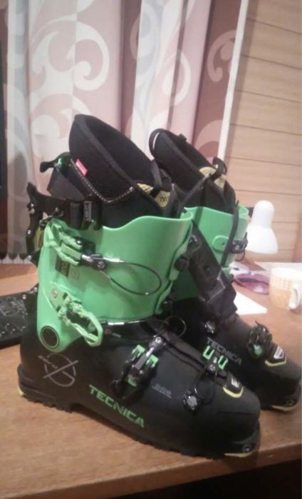 Clapari ski tura Tecnica Zero G 45/29,5 dynafit scarpa black diamond