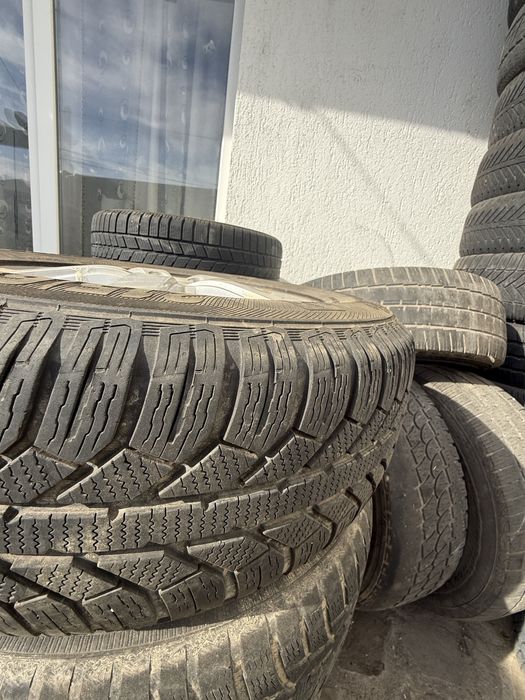 215 65 R16 subaru forester jante