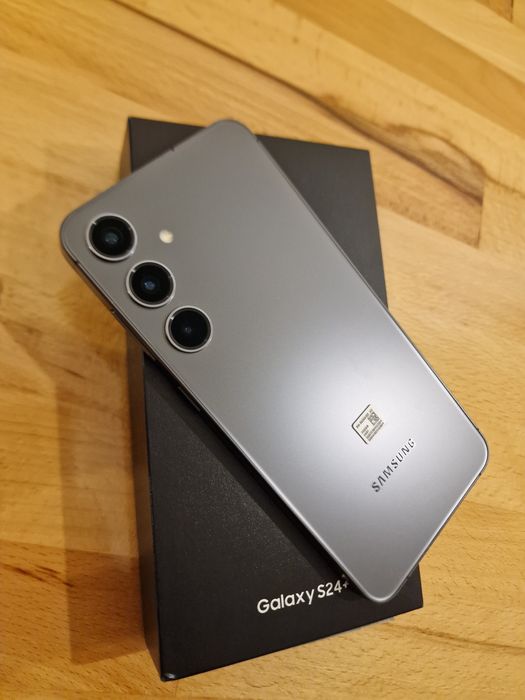 Samsung S24+ plus 256 Gb