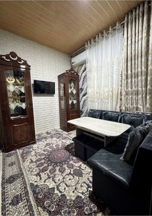 Yunsobod bodomzorda 1/2/2/37 kv toza uy srochniy variyant