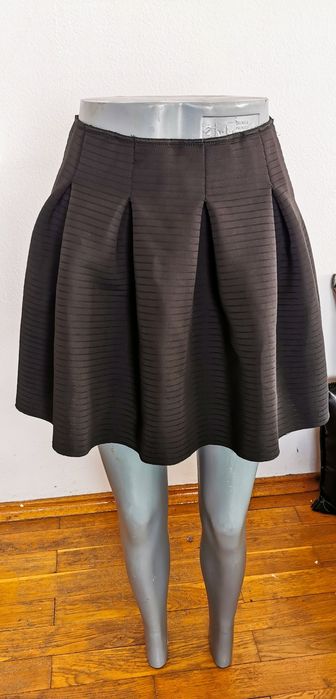 Разпродажба на всички поли, цени до 35лв.