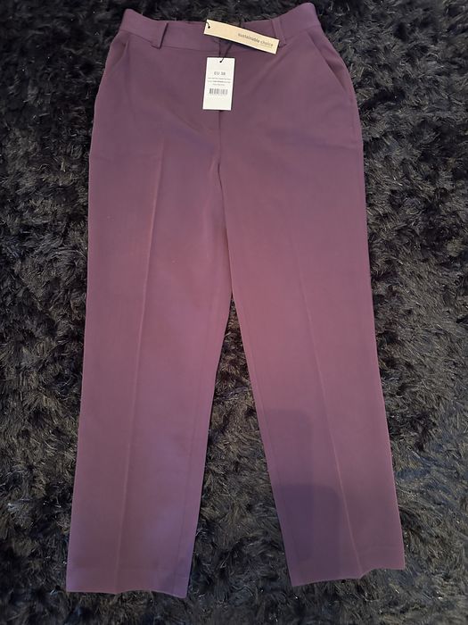 Pantaloni mov-visiniu, masura 38