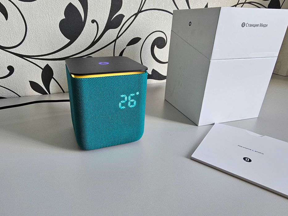 ПРОДАМ Яндекс Станция Миди (Умная колонка с Алисой) Состояние НОВОЕ.