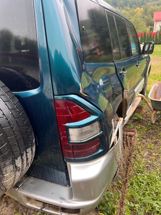 Mitsubishi Pajero MK3 Autoutilitara