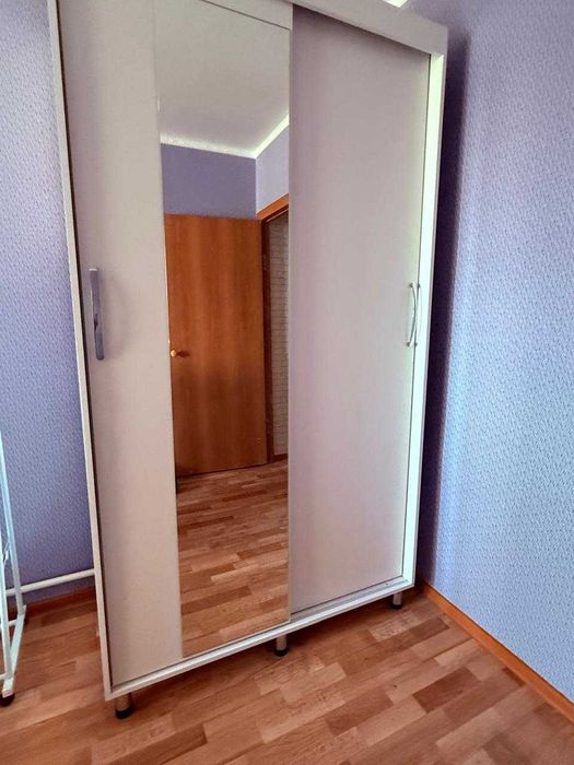 Продам шкаф в идеальном состоянии