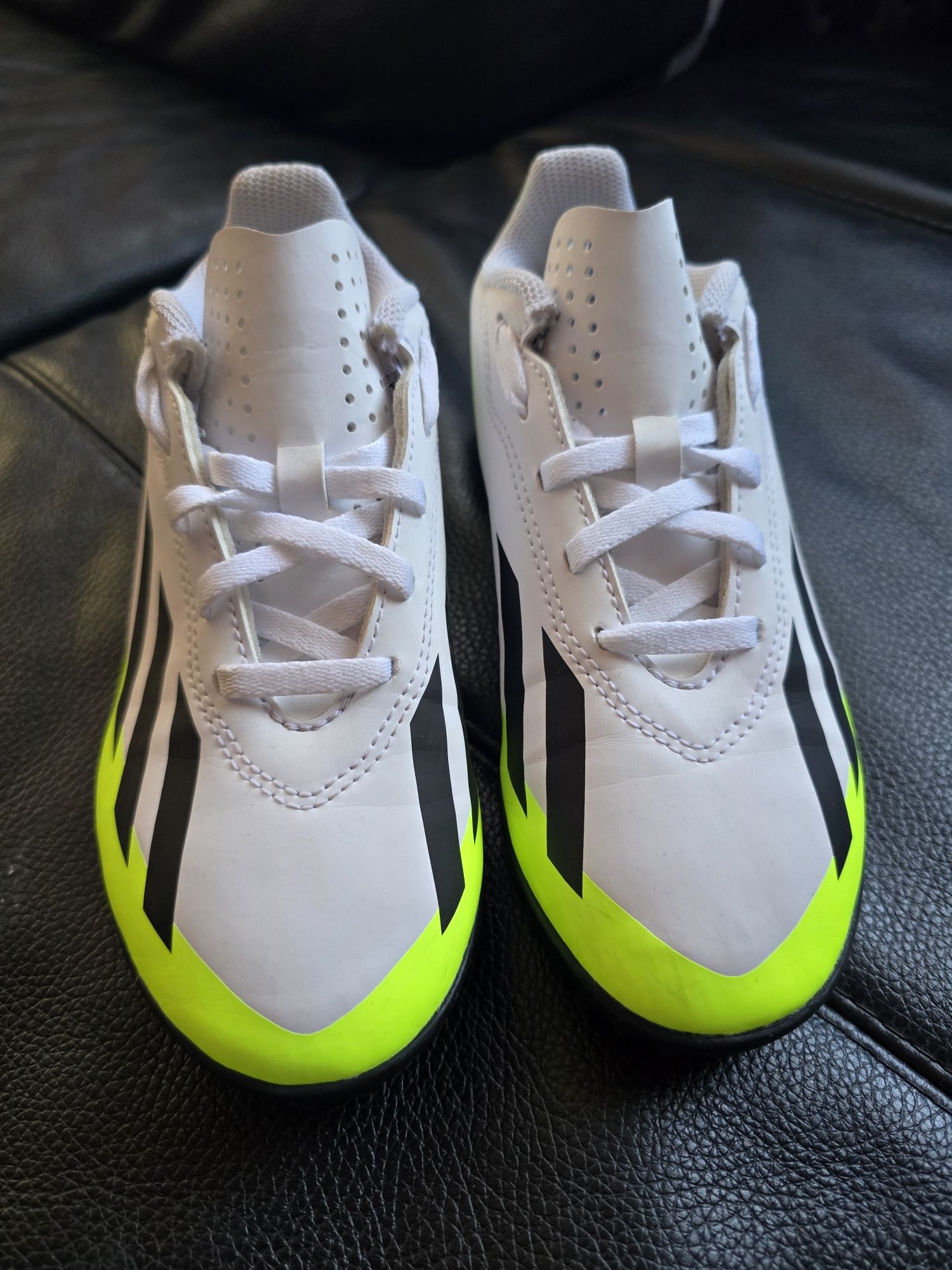 Футболни обувки ADIDAS