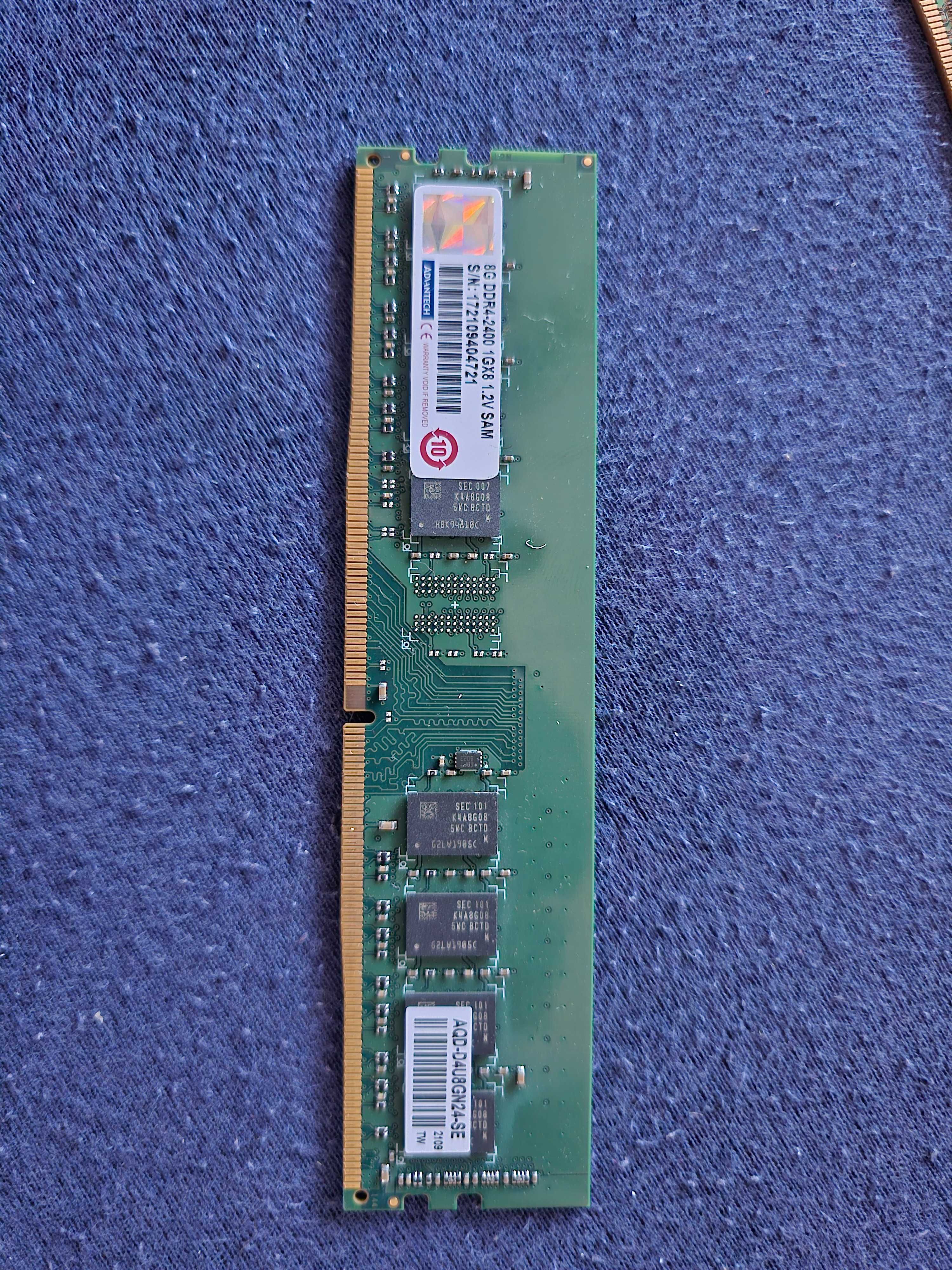 Vand rami ddr4 de 8 Gb