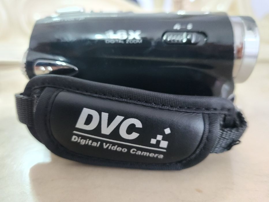 Цифровая видеокамера SONY HD.