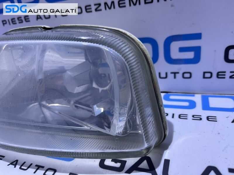 Proiector Ceata Dreapta Ford Focus 1 Facelift 1998 - 2004 Cod 2M51-15K201-AG