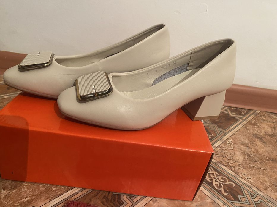 Каблук бежывый, Актау