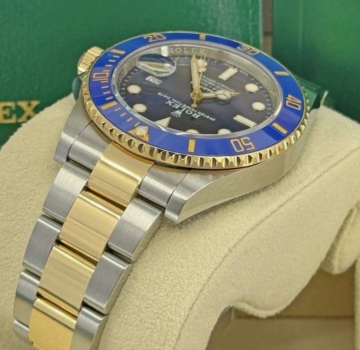Часовник Rolex Bluesy