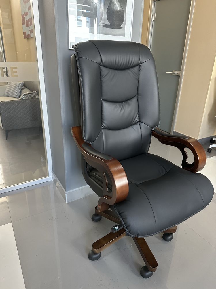 Кресло Руководителя ( Марк) KT-088LS