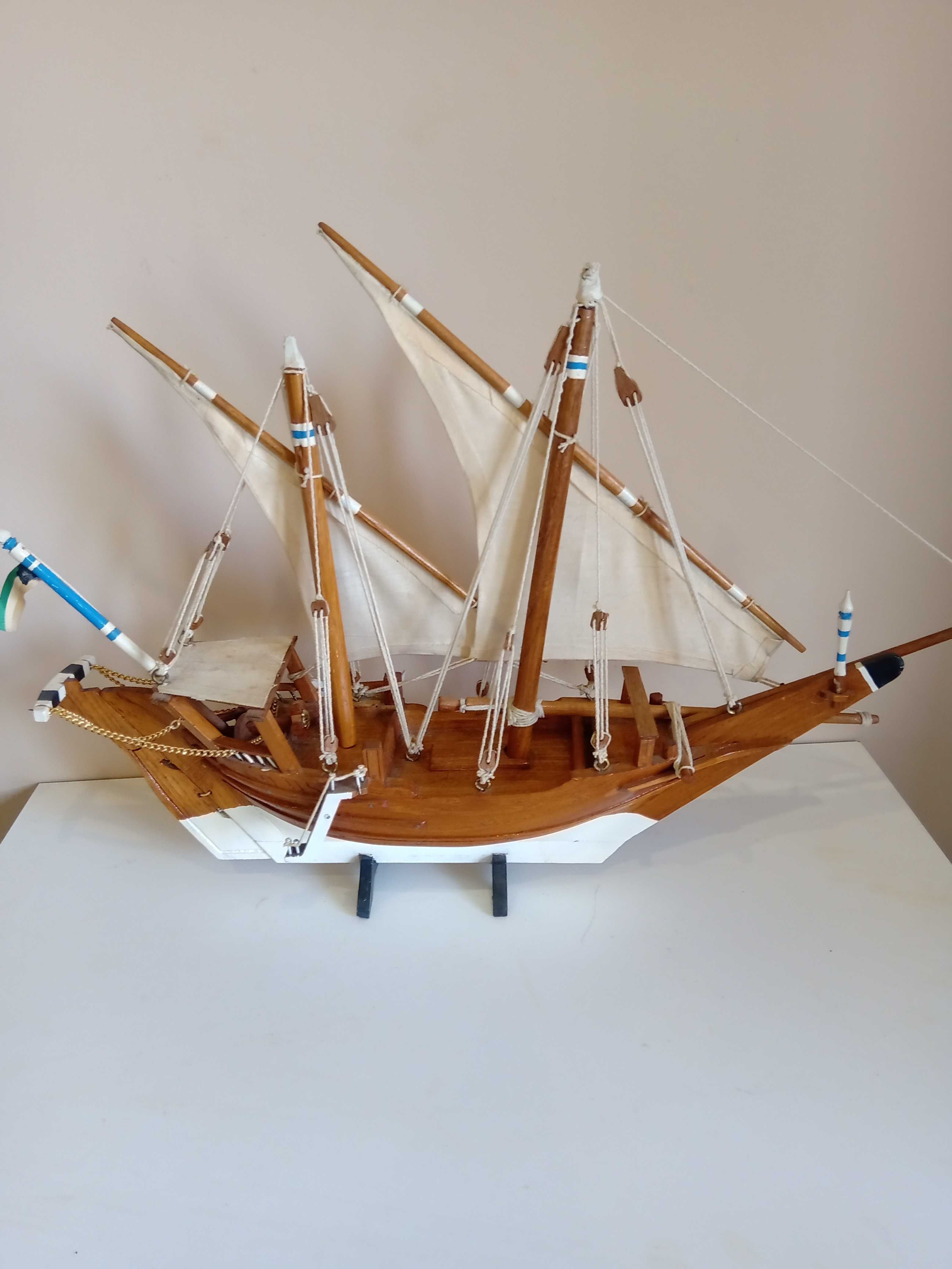 Макет на арабски ветроходен кораб Uru ( Dhow )