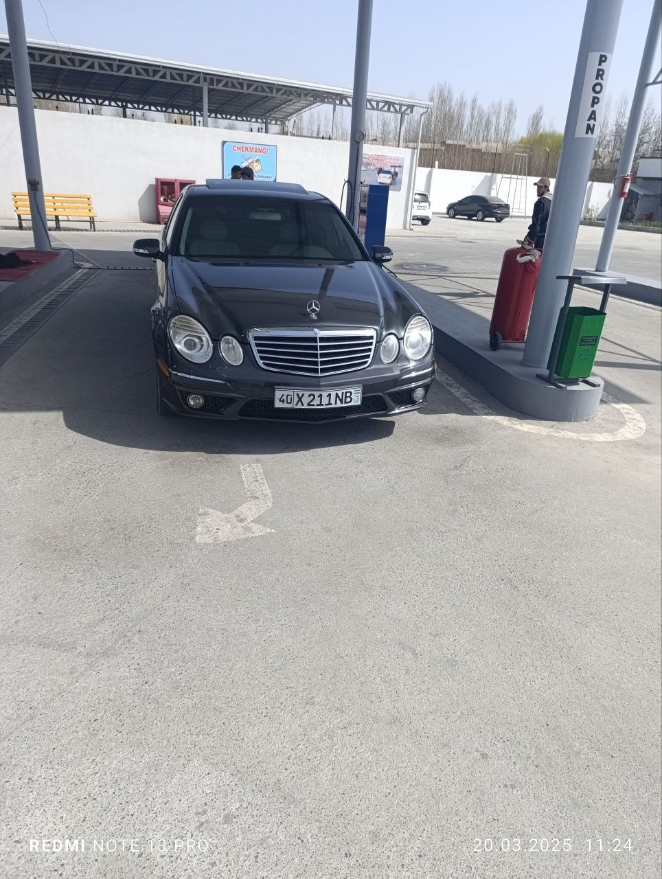 Mersedes bens sotiladi