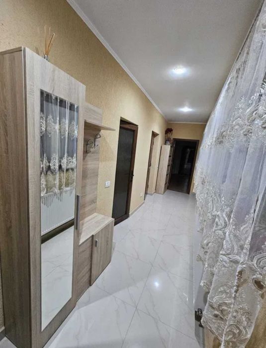 Proprietar vând casă 6 camere Arad, Vladimirescu