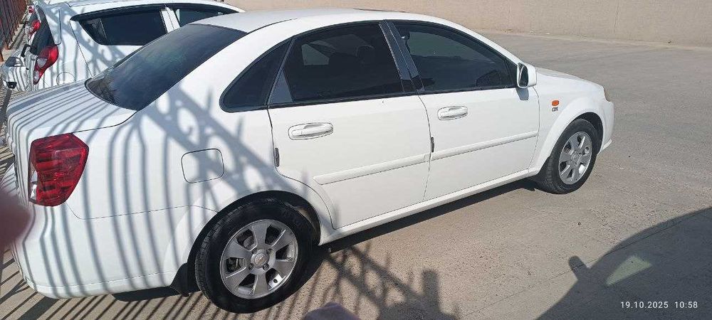 Продаётся автомобиль