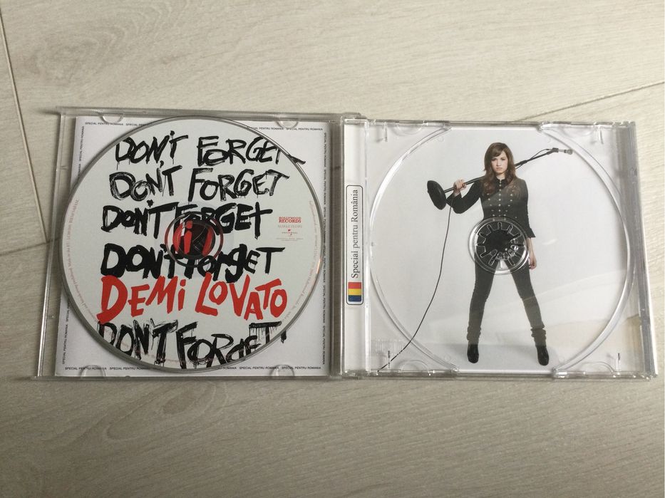 Demi lovato - don’t forget cd