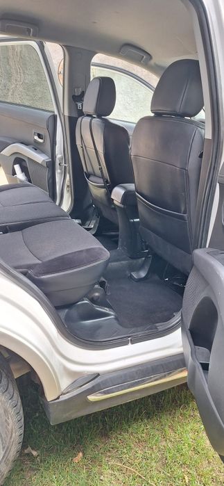 Mitsubishi outlander 2010 2.0 diesel