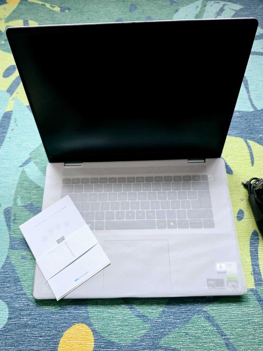 DELL Inspiron 16 Plus 7640, 16" 2.5K, Ultra 7 155H, 32GB Ram, 2TB