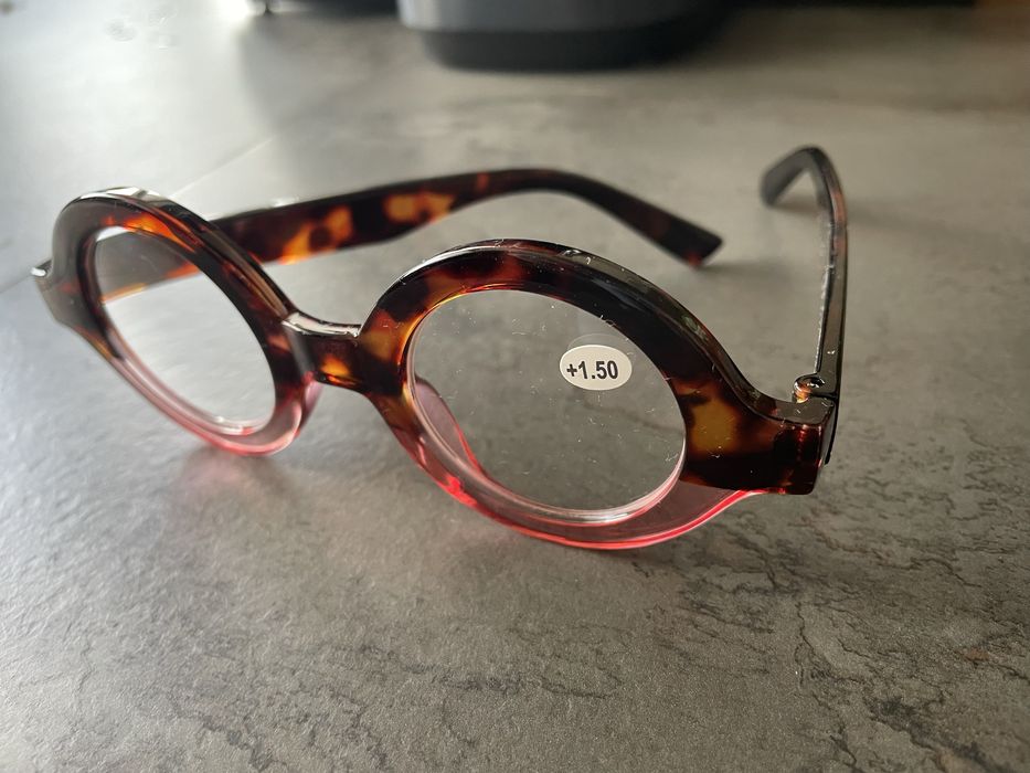 Диоптрични дамски очила