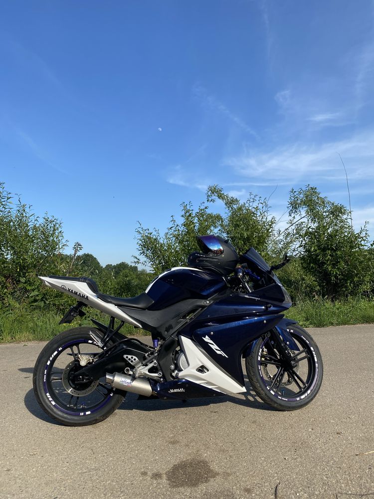 se vinde YAMAHA YZF R125