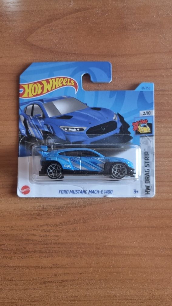 Hot wheels колички