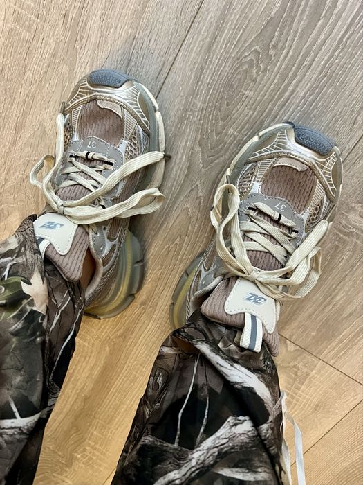 Balenciaga 3xl marimea 37