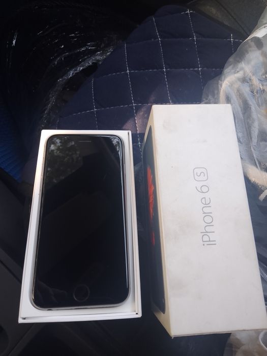 Продам Айфон 6s продам