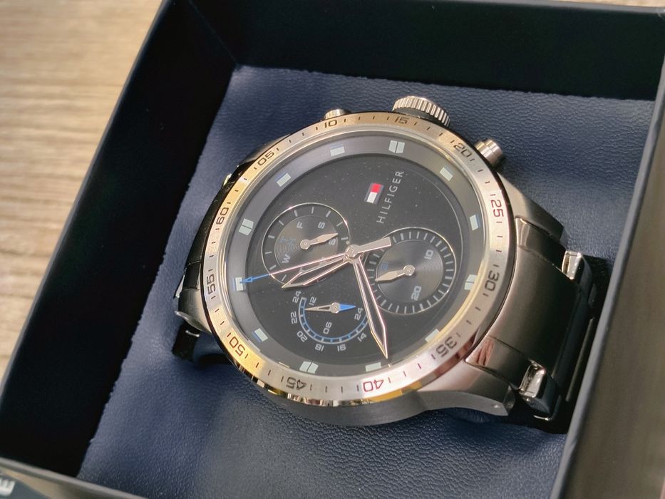 НОВ Часовник Tommy Hilfiger 1791810