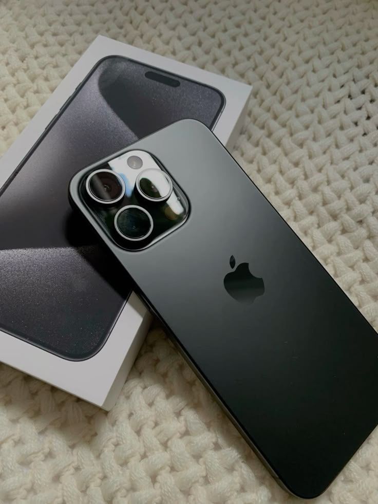 Iphone 15 pro max 100% Акб
