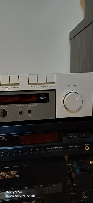 Amplificator Akai AM-U310 defect