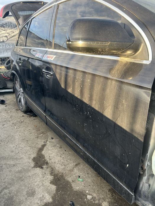 Ușă dreapta față Audi Q7 7L facelift 2011