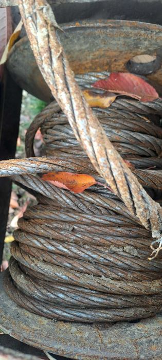 Troliu capestan zil armata